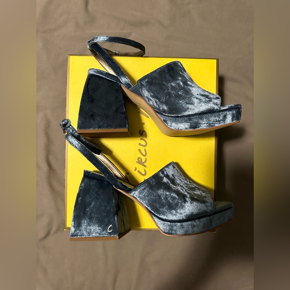 Circus NY Miranda Chunky Heel in Deja Blue
